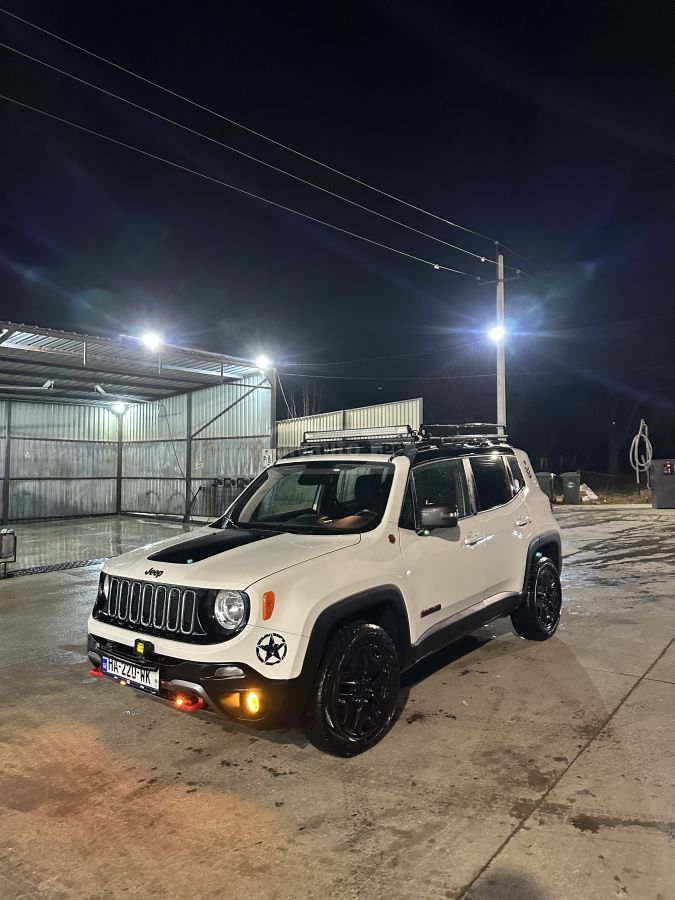 Jeep Renegade 2018 — photo 2
