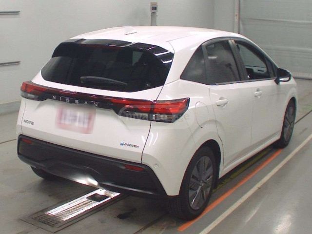 Nissan Note 2022 — photo 2