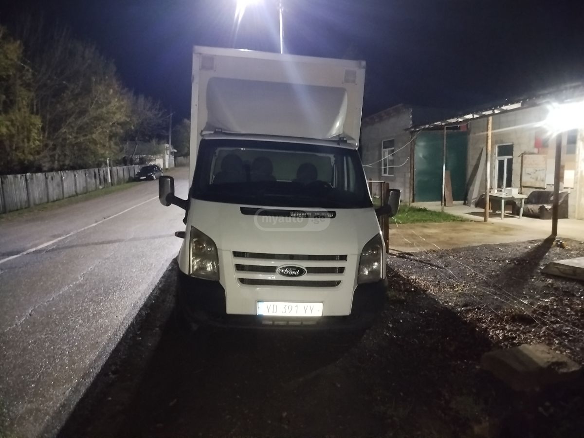 Ford Transit 2012 — photo 2