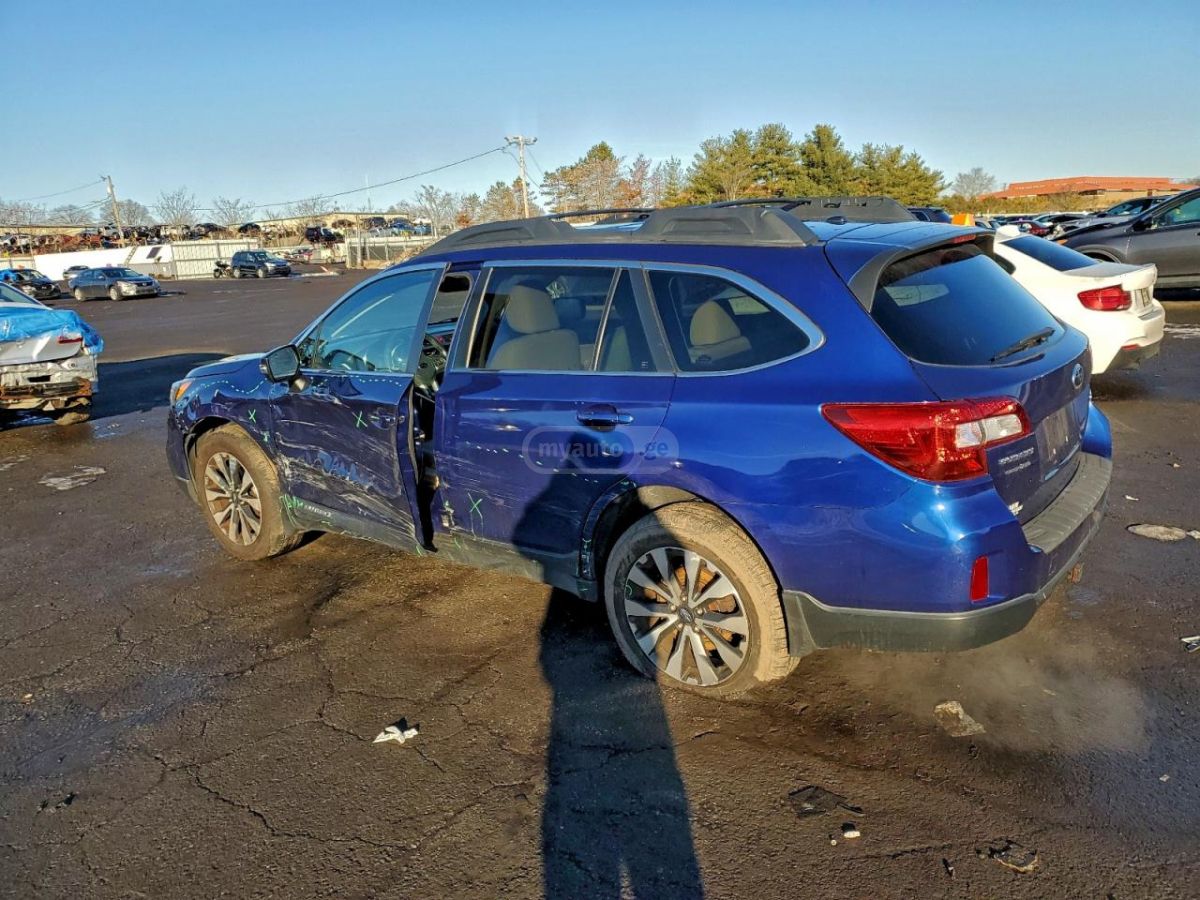 Subaru Outback 2015 — photo 2
