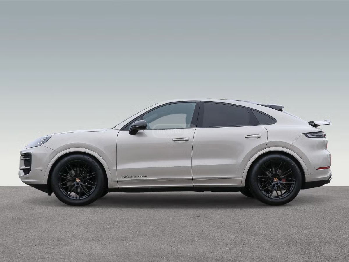 Porsche Cayenne 2025 — photo 2