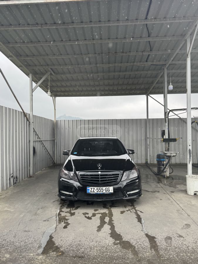 Mercedes-Benz E 350