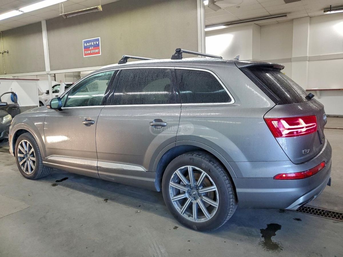 Audi Q7 2017 — photo 2