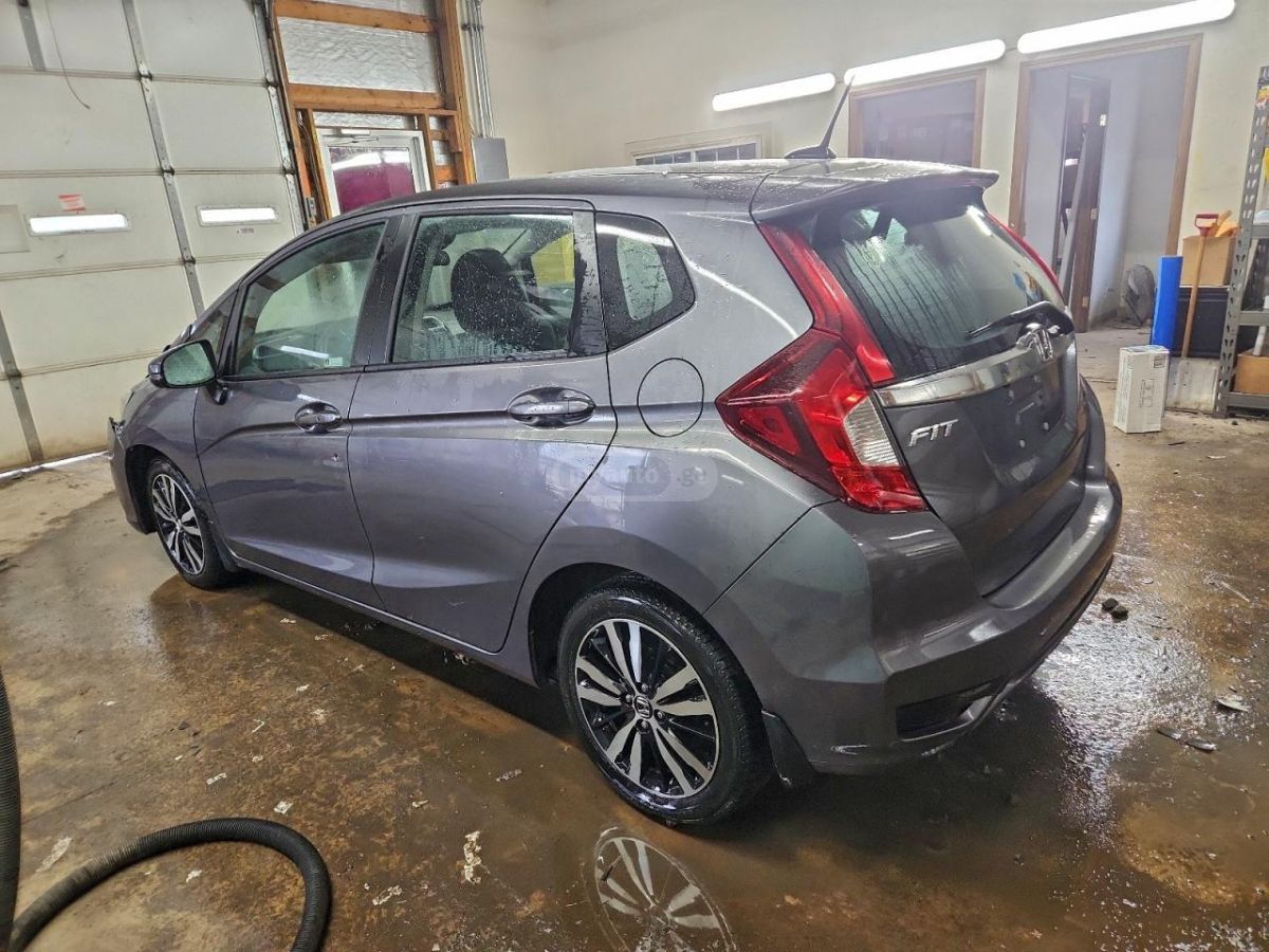 Honda Fit 2019 — photo 2