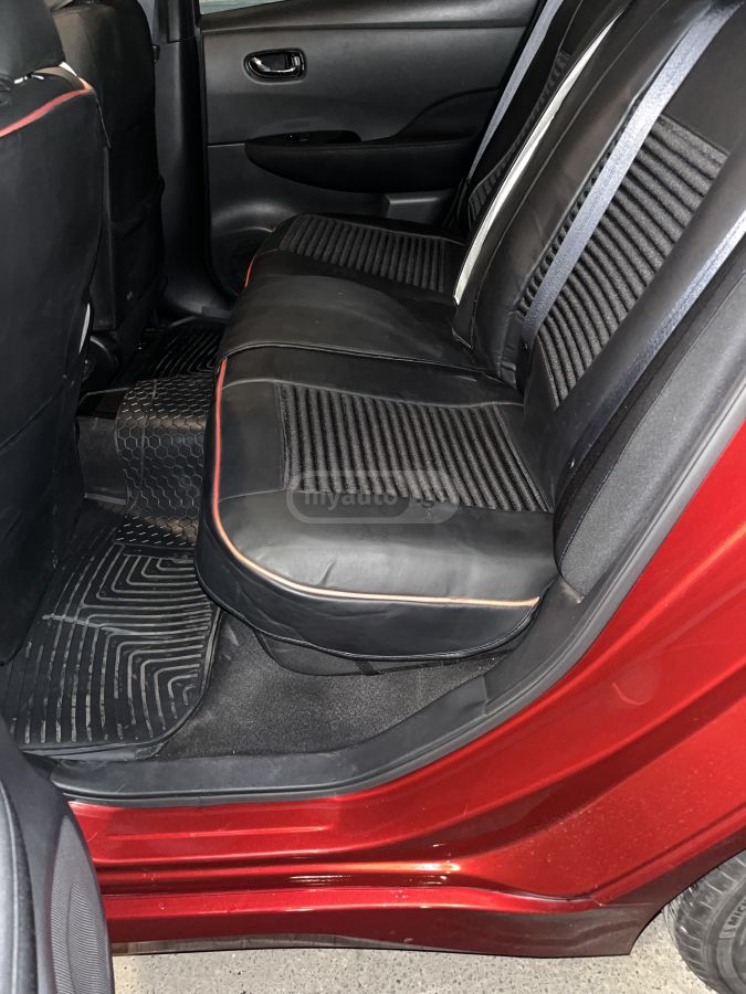 Nissan Leaf 2021 — photo 2