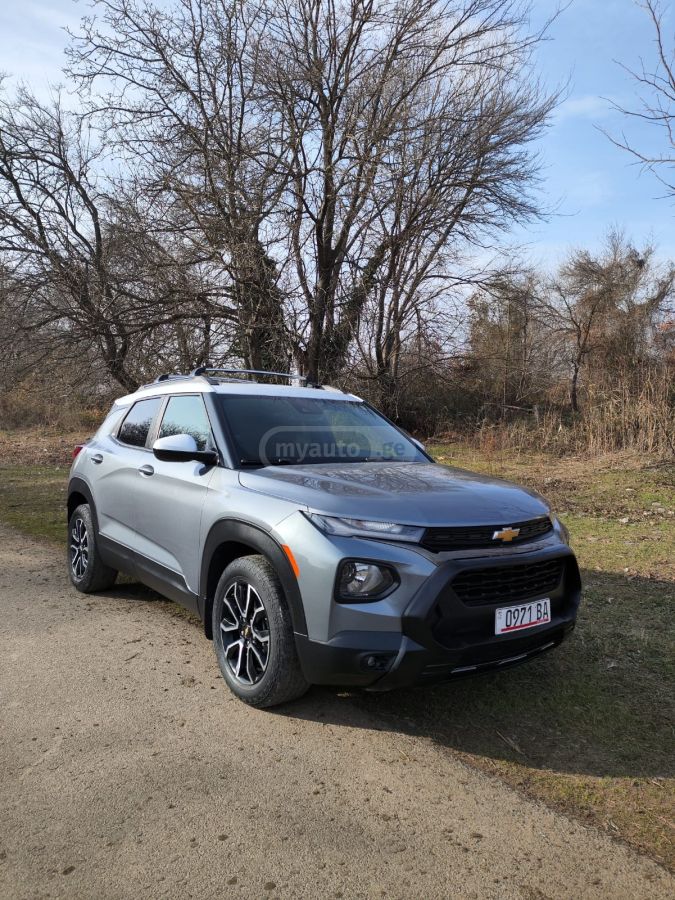 Chevrolet Trailblazer 2021 — photo 2