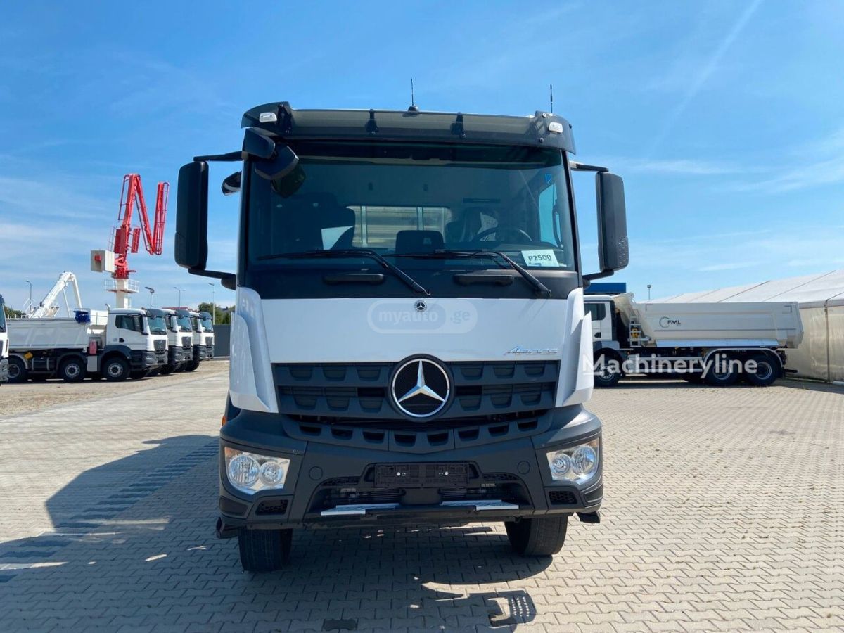 Mercedes-Benz Arocs 2025 — photo 2