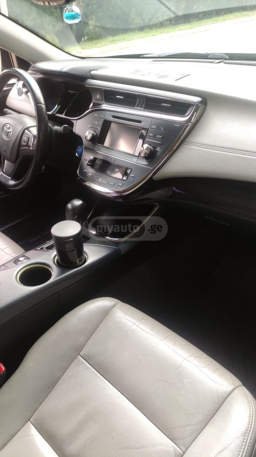Toyota Avalon 2013 — photo 2