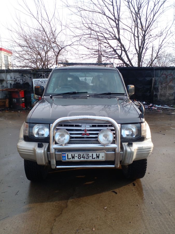 Mitsubishi Pajero 1999 — photo 2