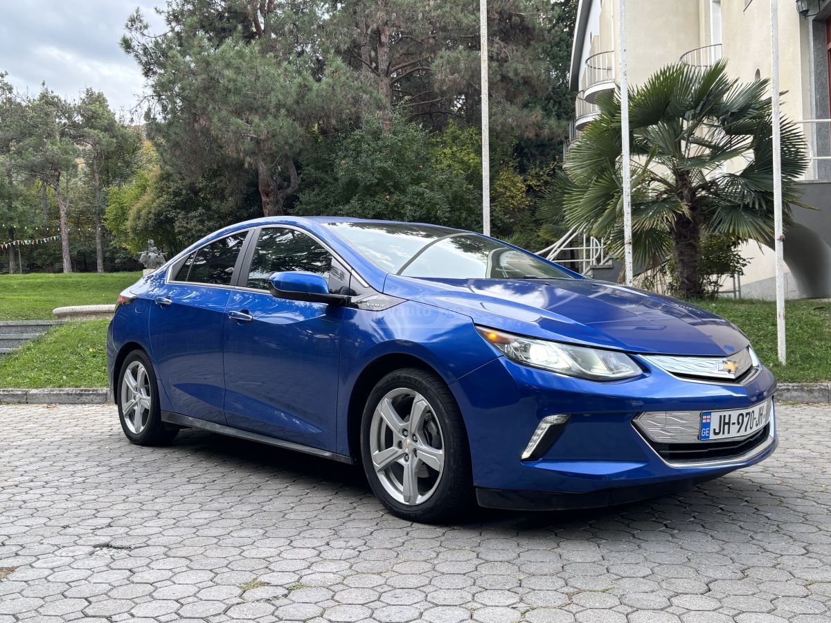 Chevrolet Volt 2016 — photo 2