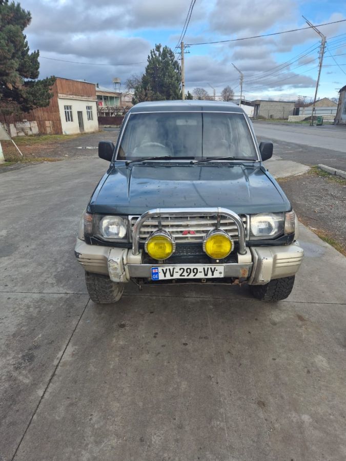 Mitsubishi Pajero