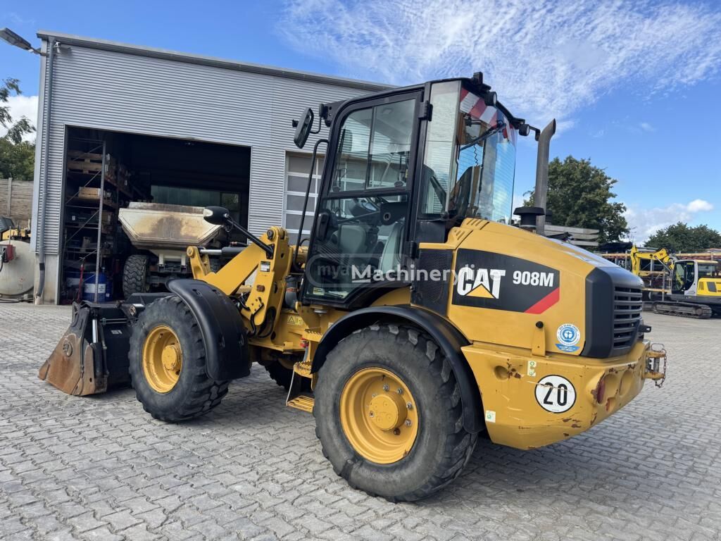 Caterpillar 120 / 120 AWD 2018 — photo 2