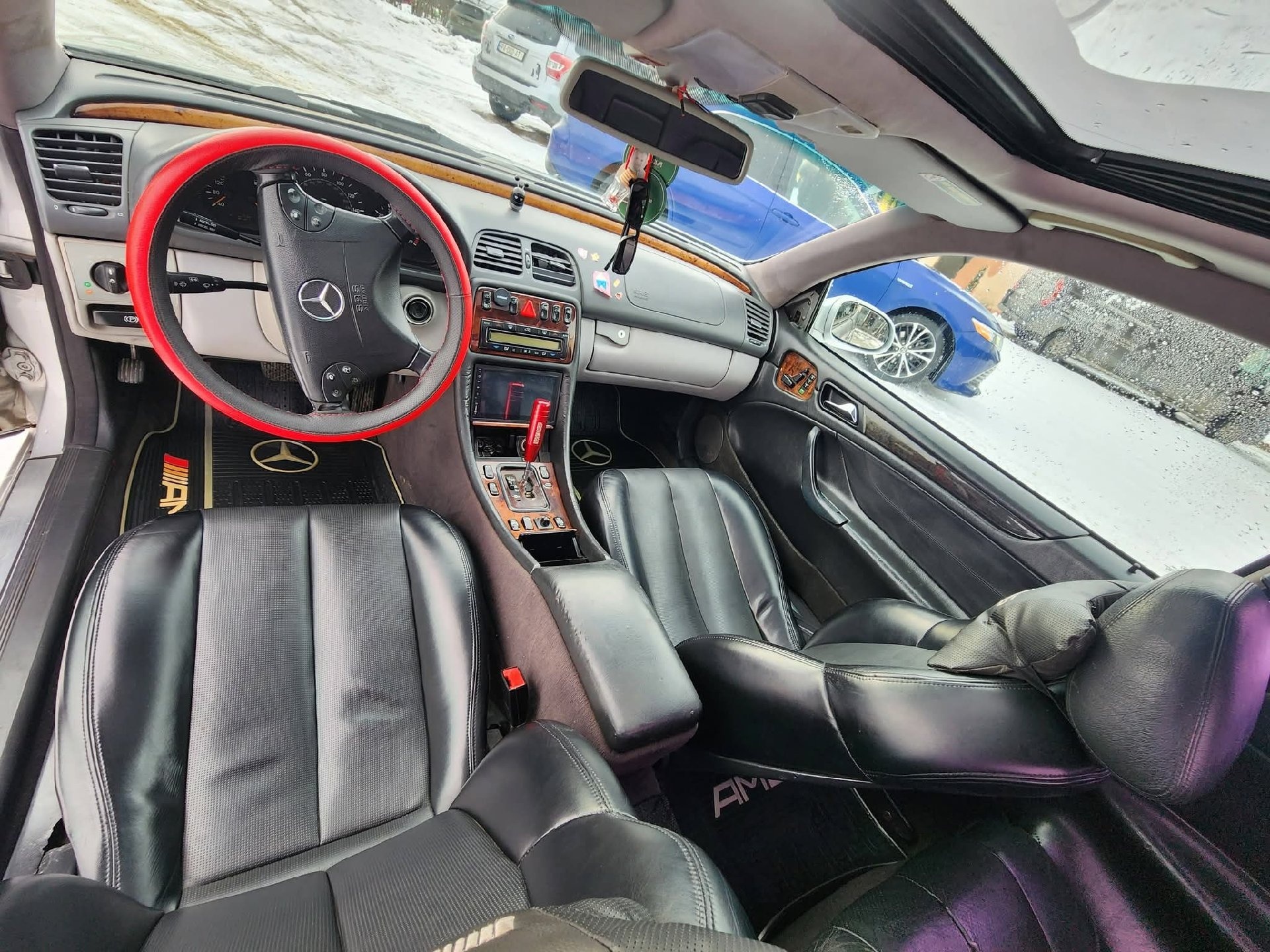 Mercedes-Benz CLK 320 2001 — photo 2
