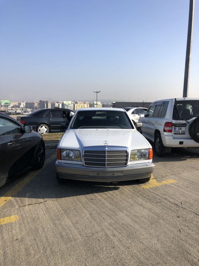 Mercedes-Benz S 300 1987 — photo 2