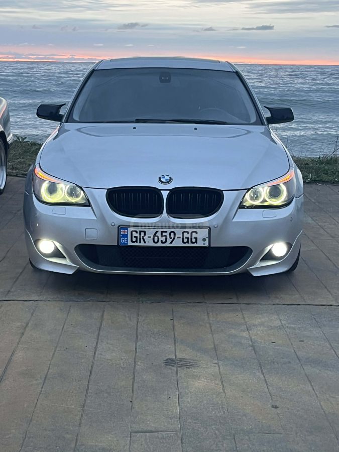BMW 520 2003 — photo 2