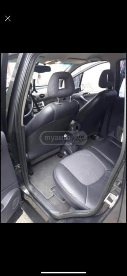 Mercedes-Benz A 170 2003 — photo 2