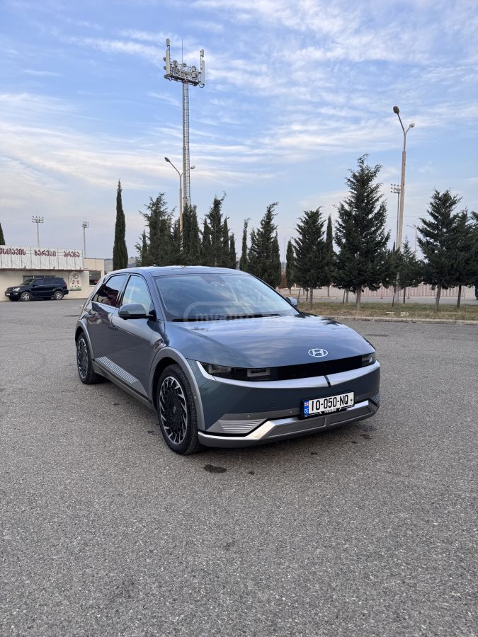 Hyundai Ioniq 5 2024 — photo 2