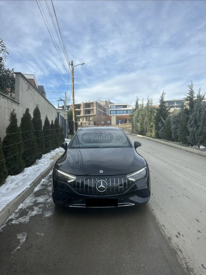 Mercedes-Benz EQE 350