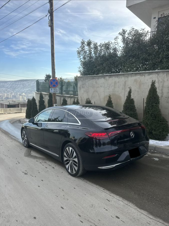 Mercedes-Benz EQE 350 2022 — photo 2