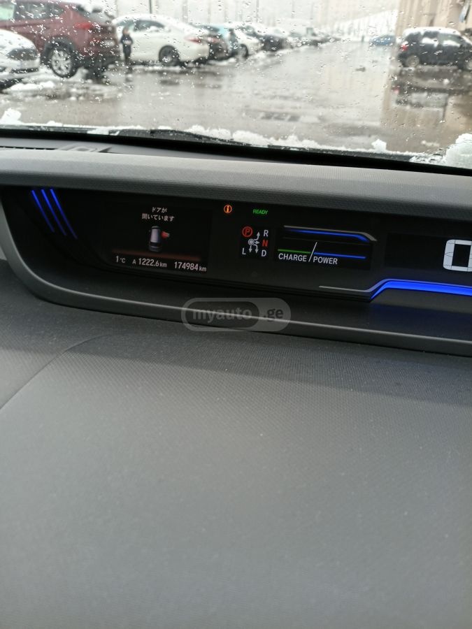 Honda Freed 2016 — photo 2