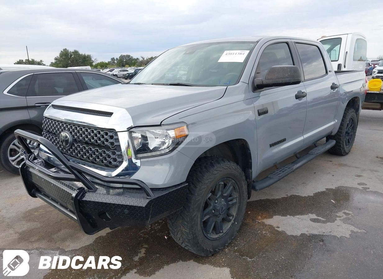 Toyota Tundra 2021 — photo 2