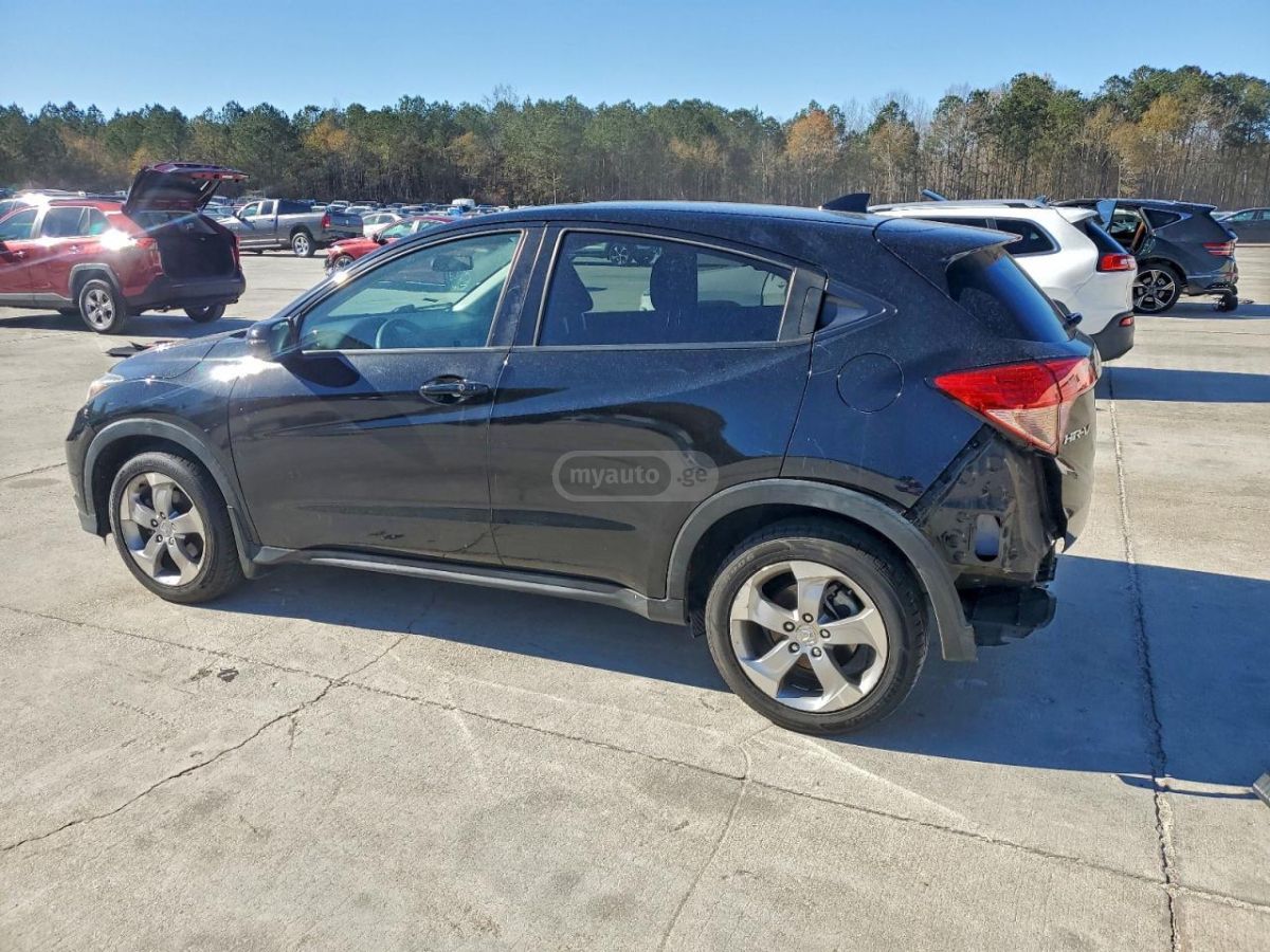 Honda HR-V 2017 — photo 2