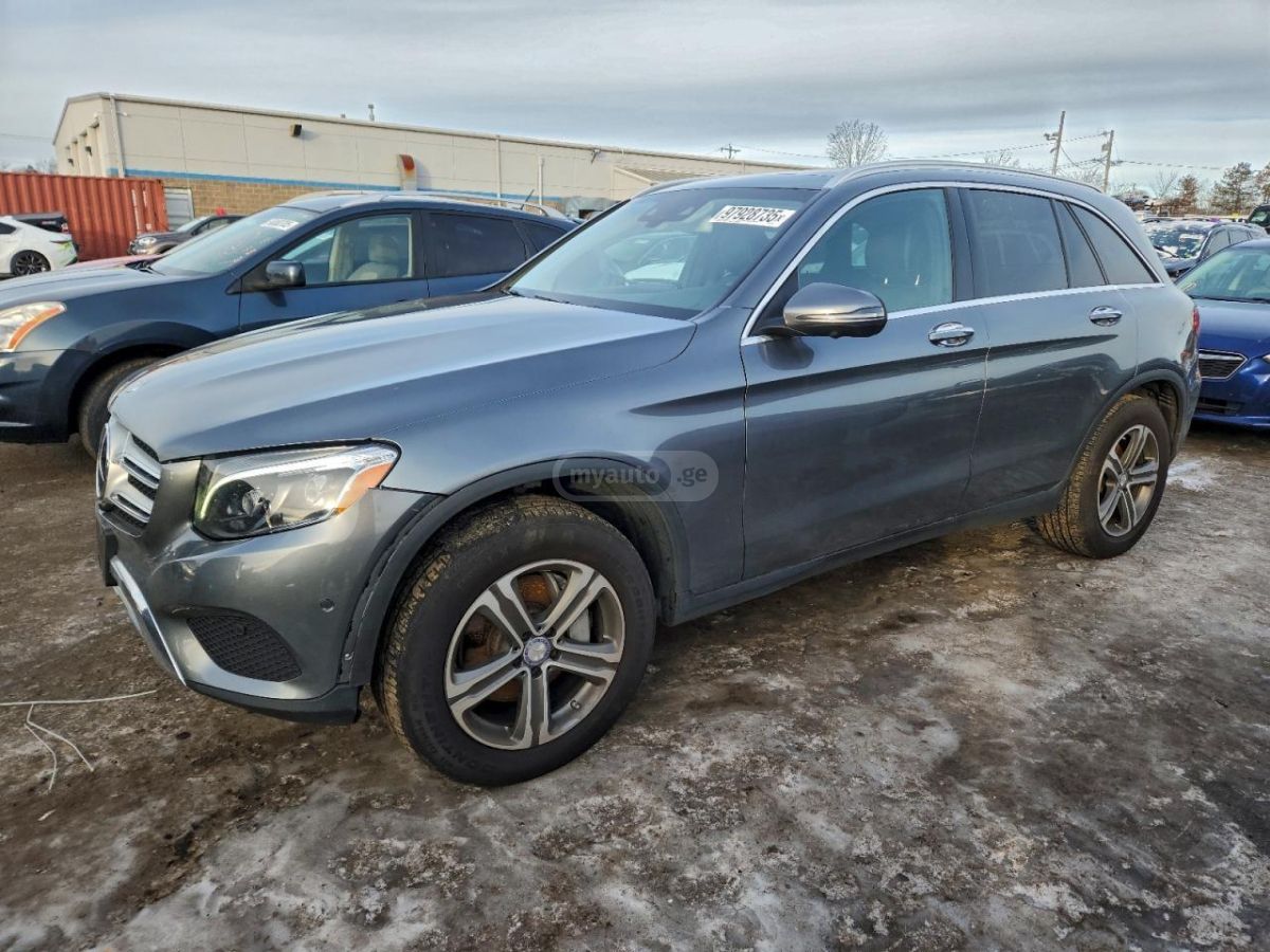 Mercedes-Benz GLC 300