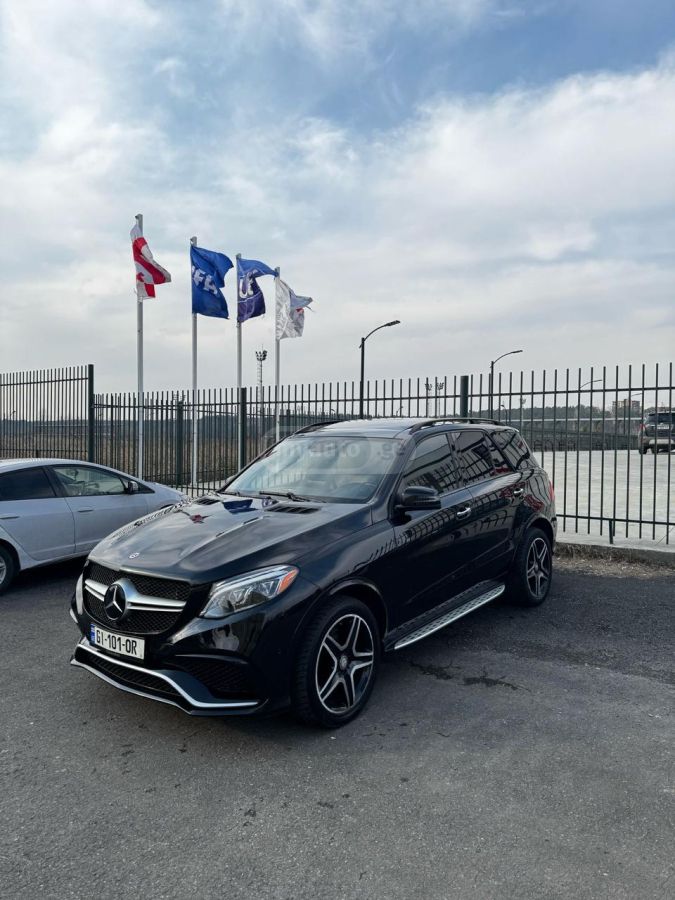 Mercedes-Benz GLE 400