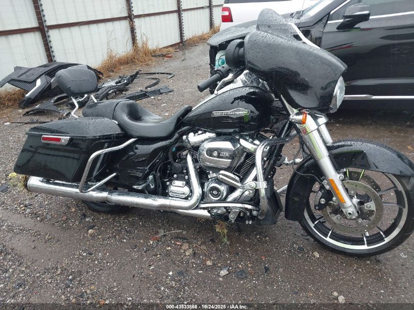 Harley-Davidson Street Glide 2023 — photo 2