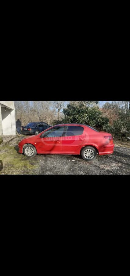 Peugeot 206 2008 — photo 2