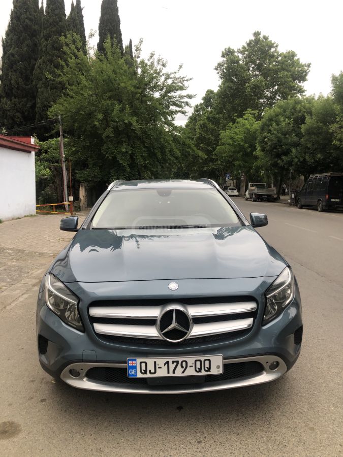 Mercedes-Benz GLA 250 2014 — photo 2