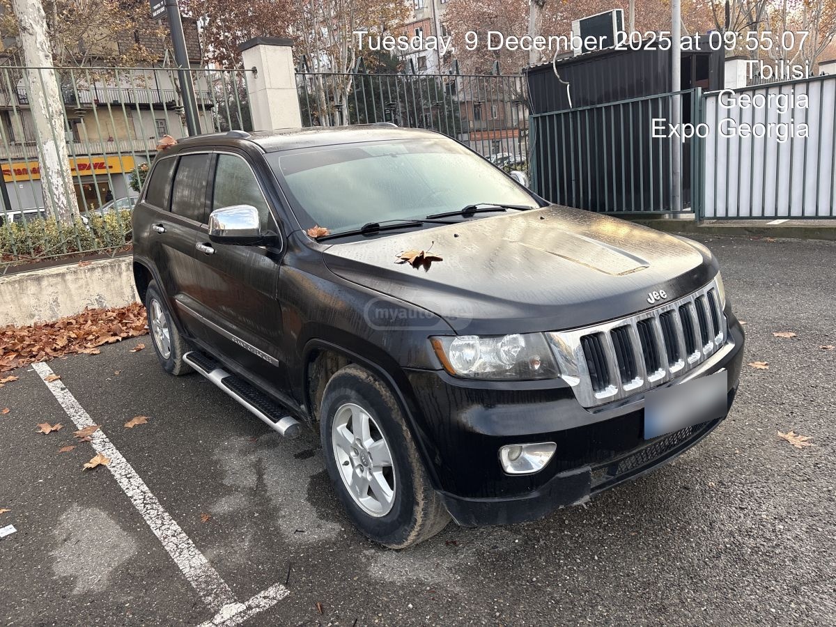 Jeep Grand Cherokee 2012 — photo 2