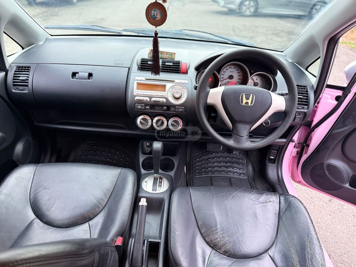 Honda FIT 2006 — photo 2