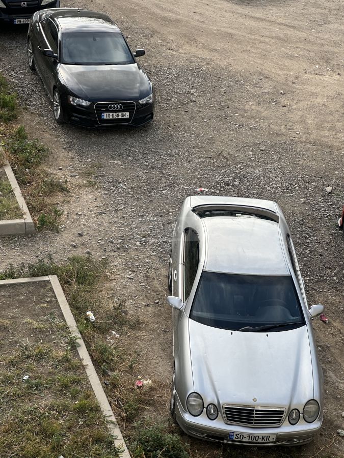 Mercedes-Benz CLK 320 2000 — photo 2