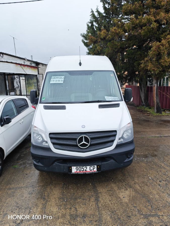 Mercedes-Benz Sprinter 2013 — photo 2