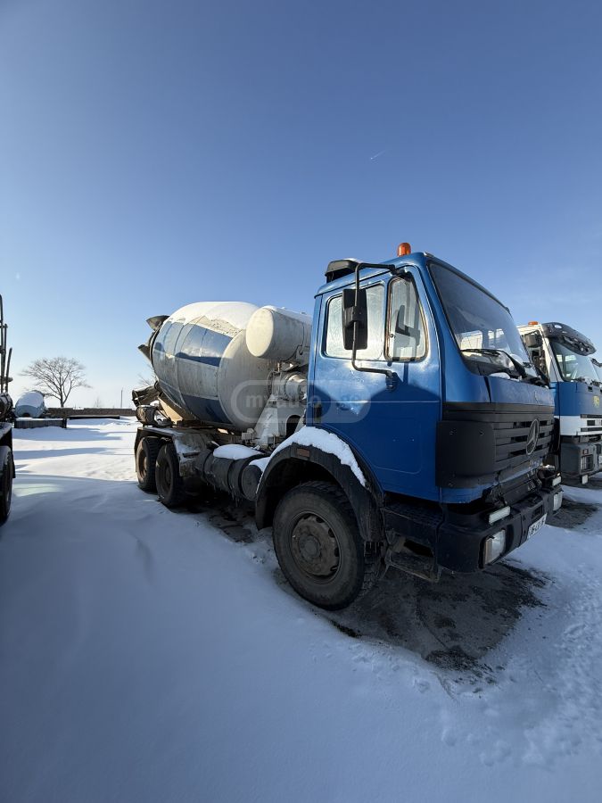 Mercedes-Benz Actros 1995 — photo 2