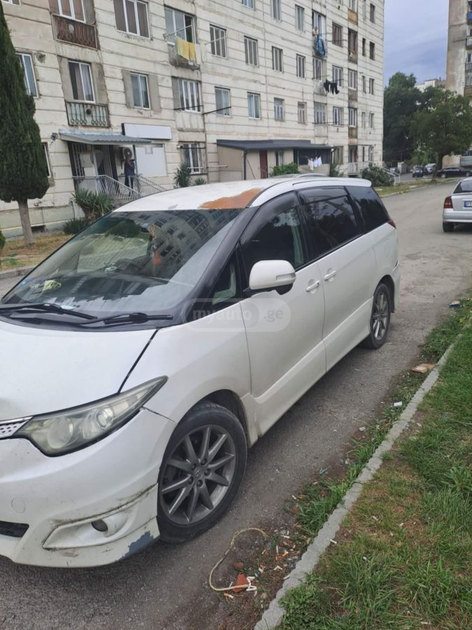 Toyota Estima 2006 — photo 2