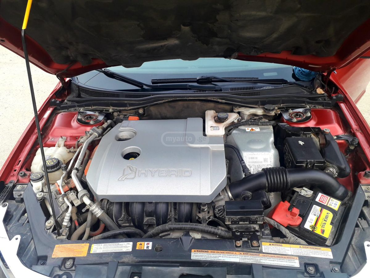 Ford Fusion 2011 — photo 2