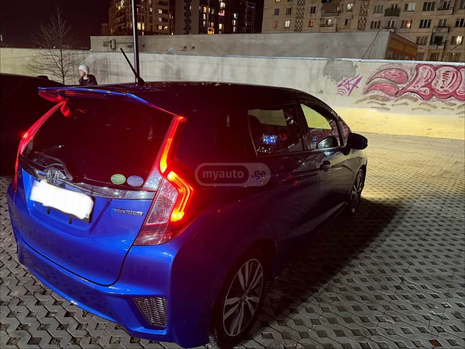 Honda FIT 2015 — photo 2