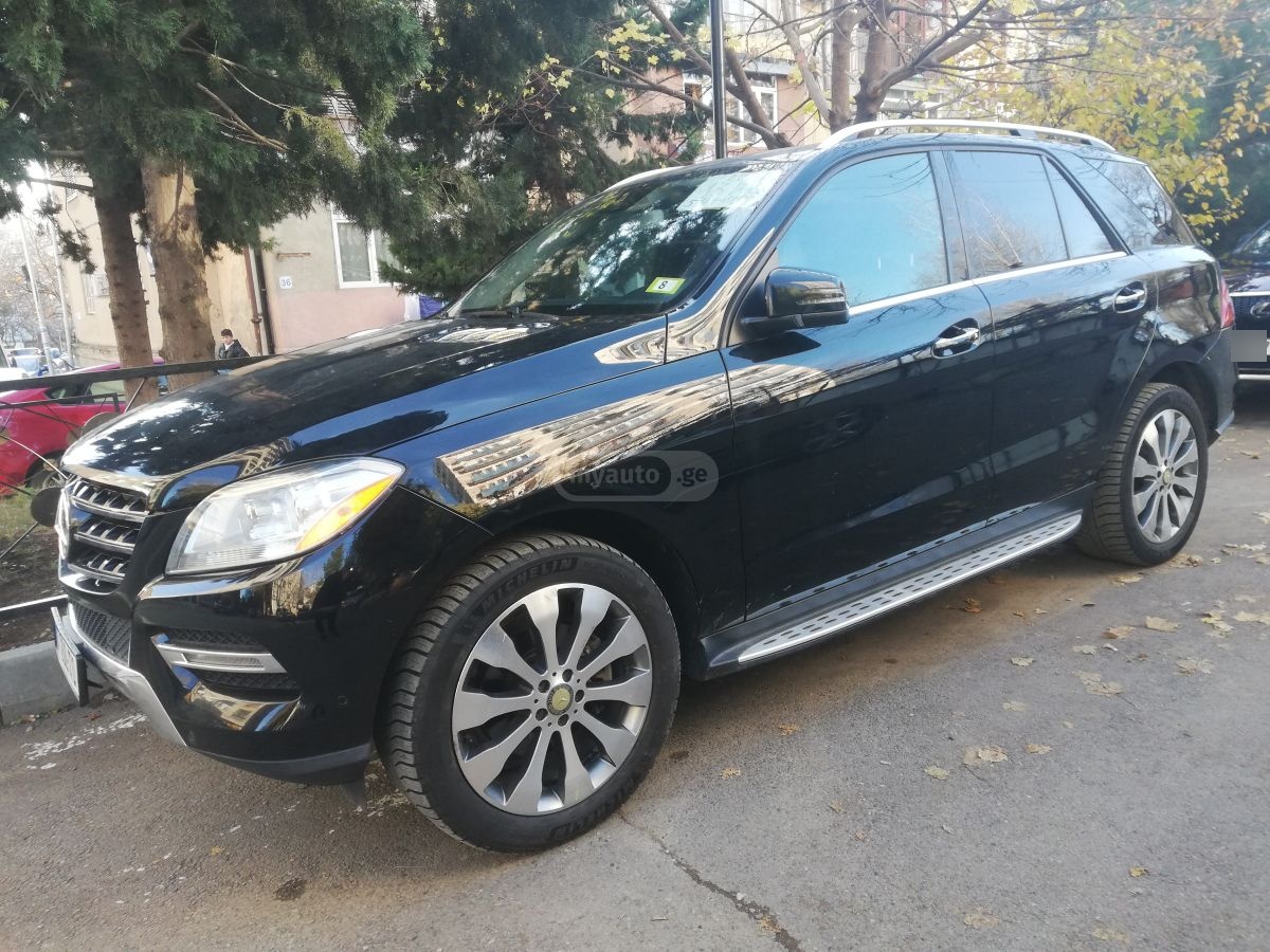 Mercedes-Benz ML 350 2015 — photo 2