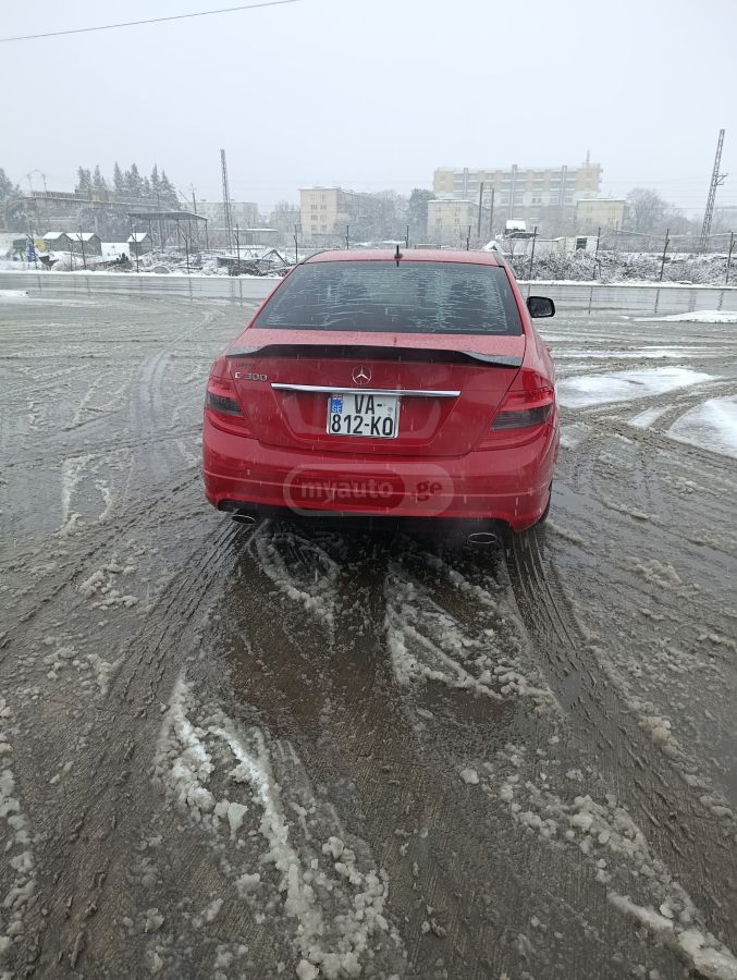 Mercedes-Benz C 300 2008 — photo 2