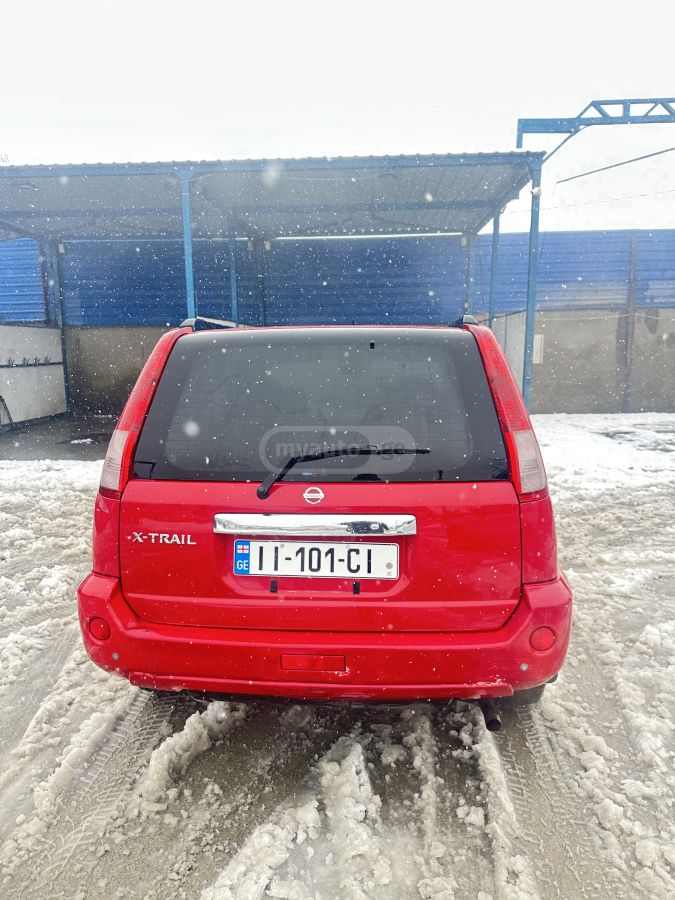 Nissan X-Trail 2005 — photo 2
