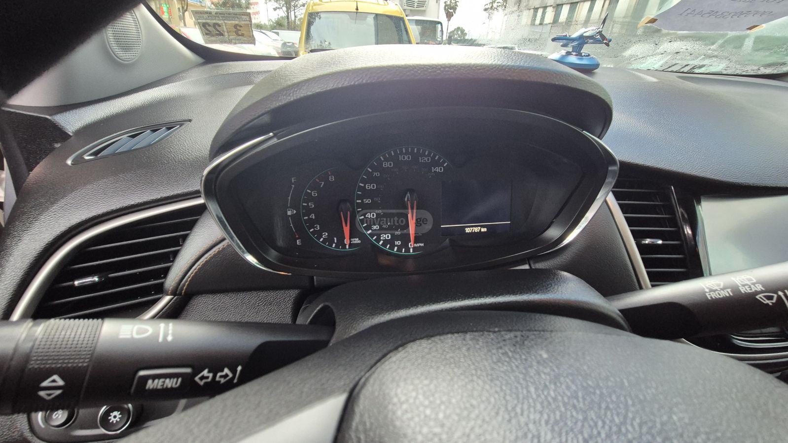 Chevrolet Trax 2016 — photo 2