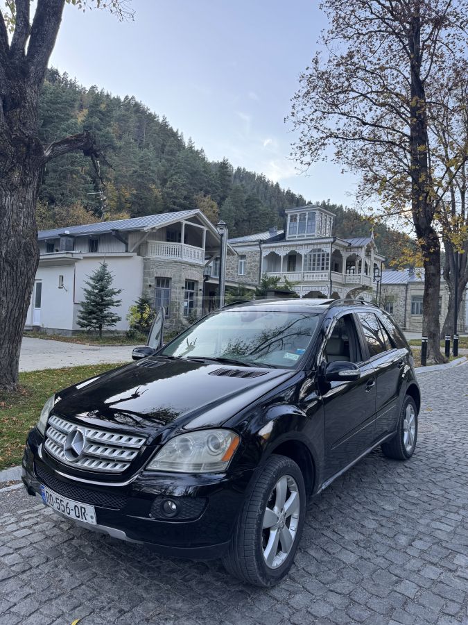 Mercedes-Benz ML 350