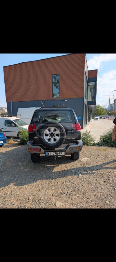 Nissan Terrano