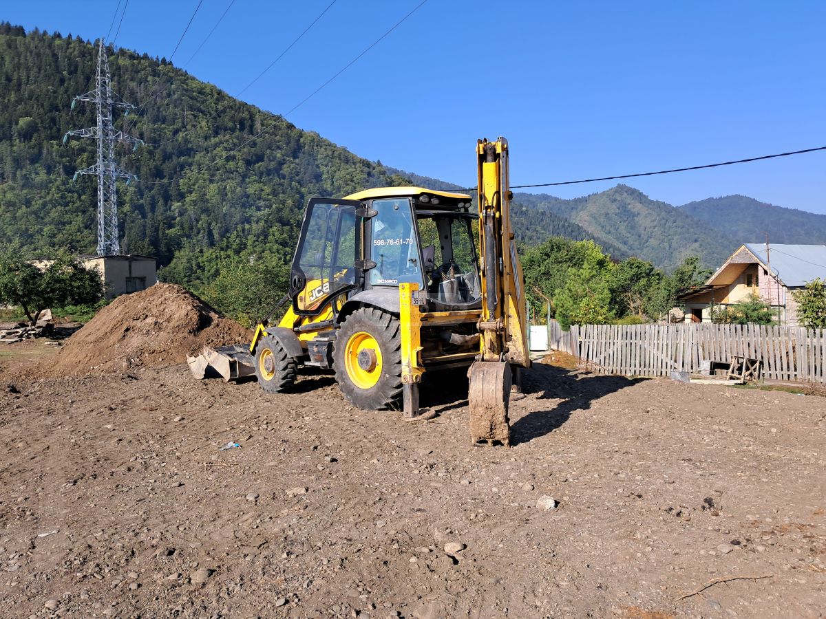 Jcb 3CX 2012 — photo 2