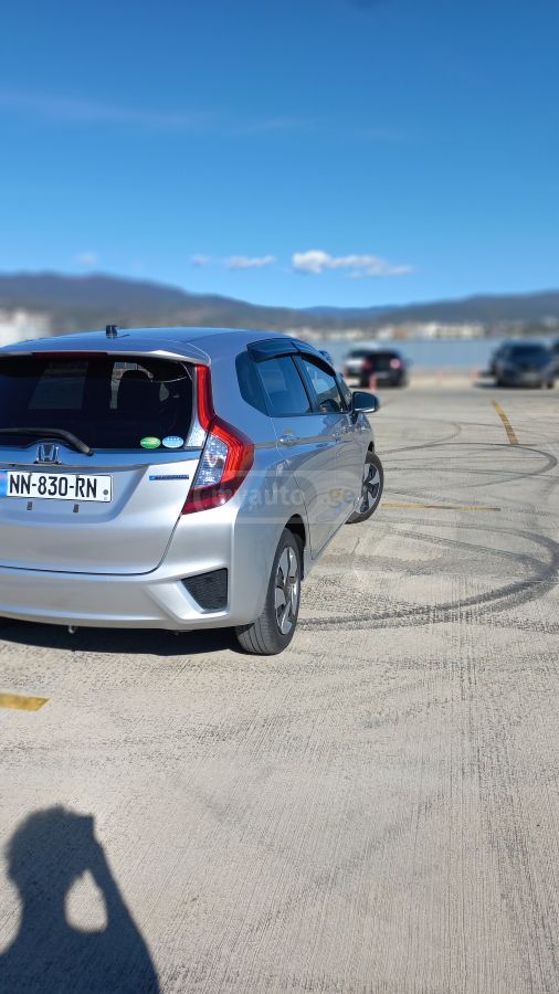 Honda Fit 2015 — photo 2