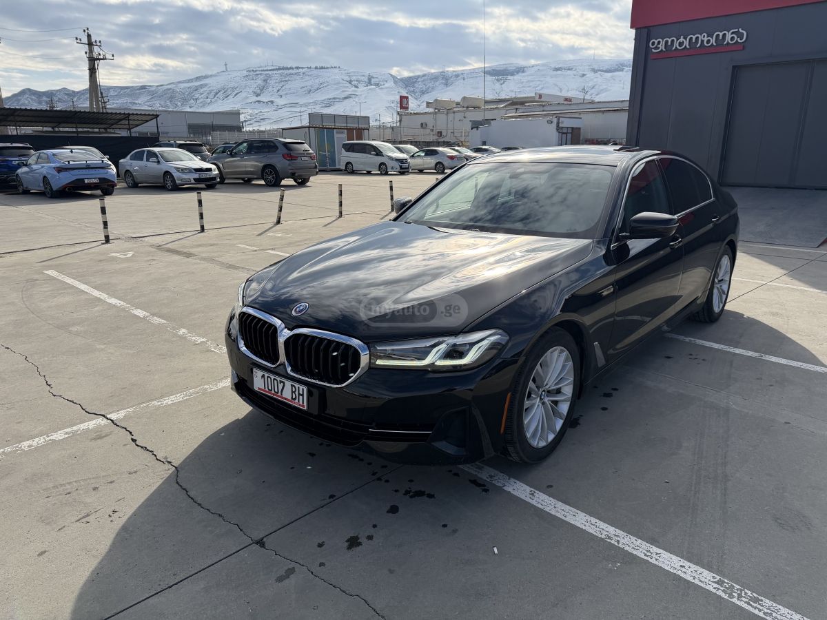 BMW 530 2021 — photo 2