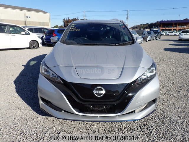 Nissan Leaf 2021 — photo 2