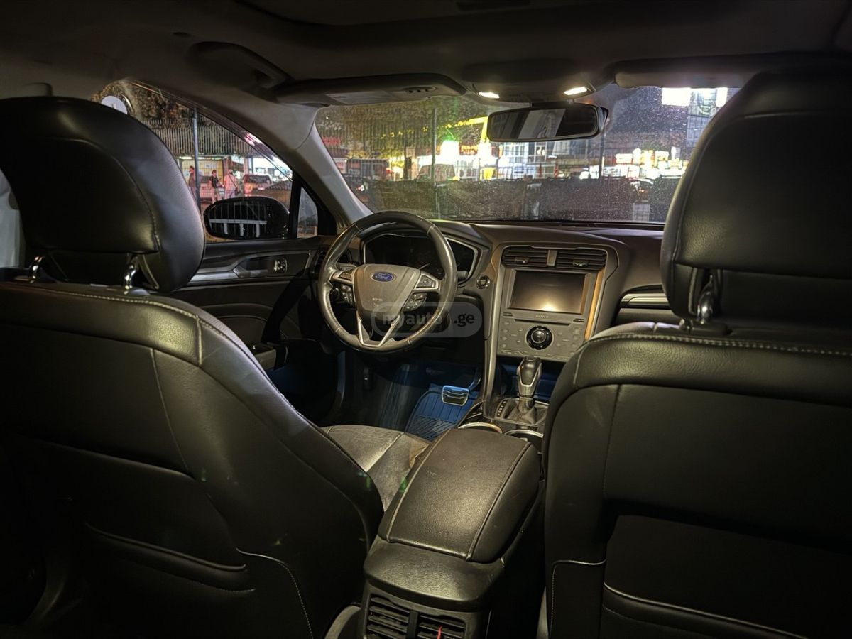 Ford Fusion 2013 — photo 2